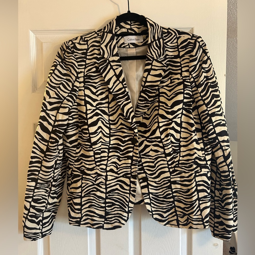 Calvin Klein Zebra Print Blazer; size 16